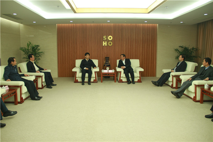 淮安市长曲福田、市政协主席王维凯到k8凯发集团考察调研