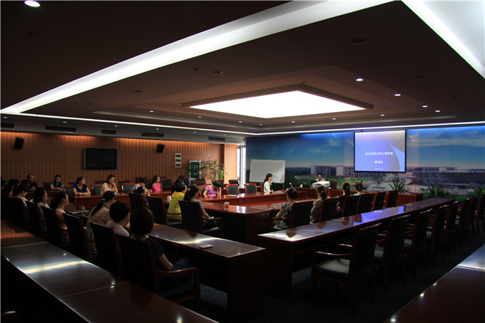 凯发股份举办亲子教育公开课