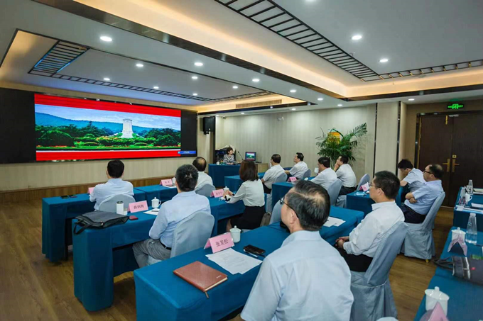 k8凯发集团党委赴徐州开展 “跟着习近平总书记足迹学党史”专题活动3_副本.png